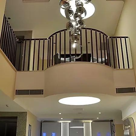 Hotel Turiya & 4*